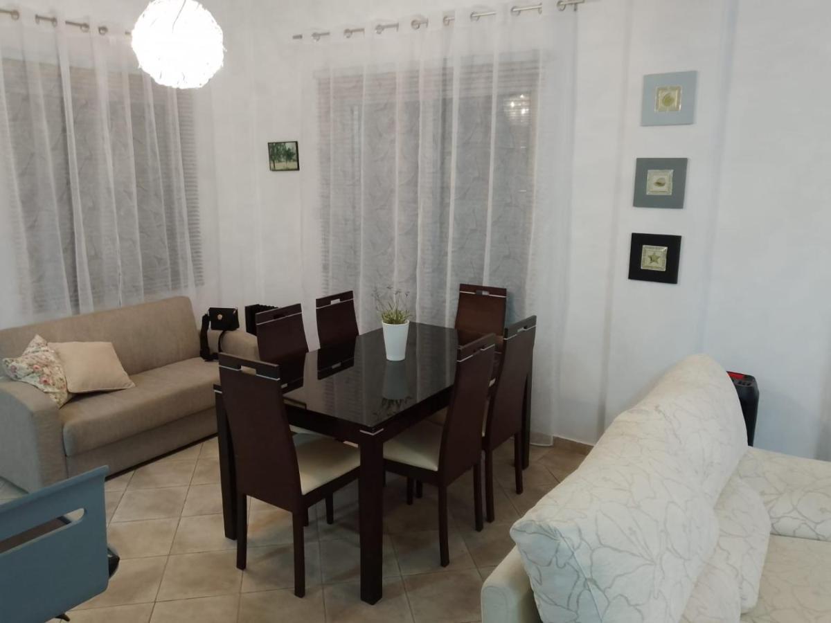 Villa Chrysanthemum 尼奥克瑞奥 外观 照片